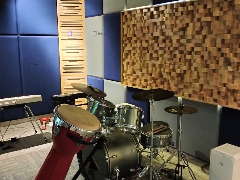 peredam suara ruangan drum