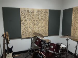 peredam suara ruangan drum