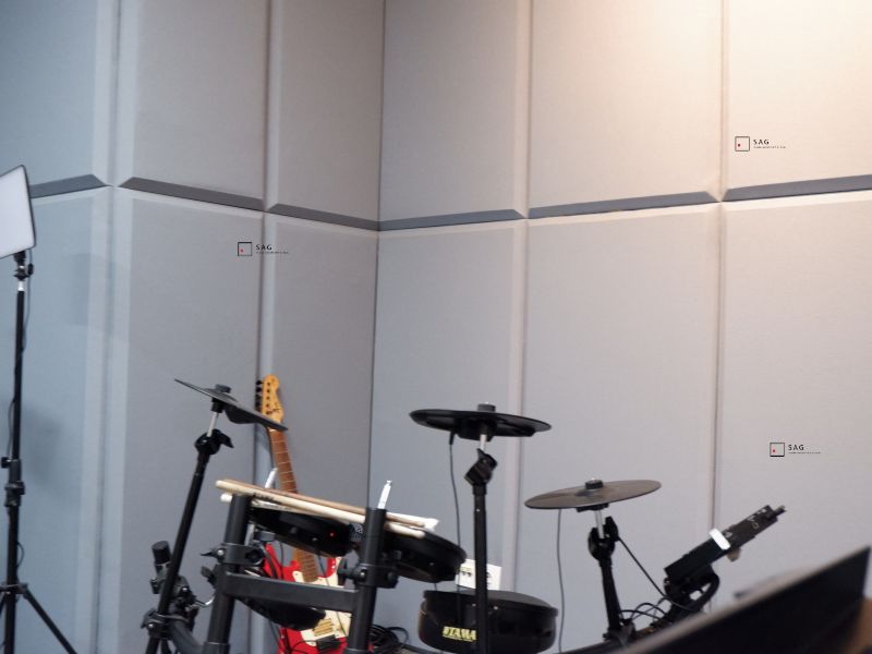 peredam suara ruangan drum